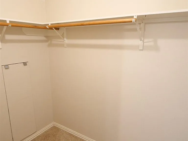 22719 Sierra Lake Ct — Photo 28
