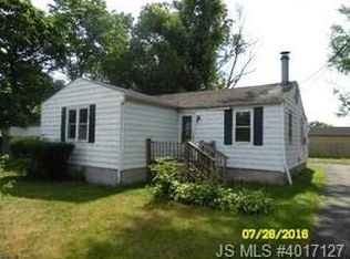 2340 Monmouth Rd, Jobstown, NJ 08041