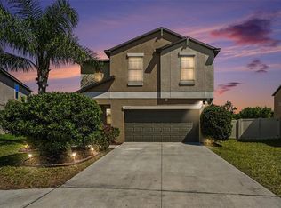 5067 Sable Chime Dr, Wimauma, FL 33598