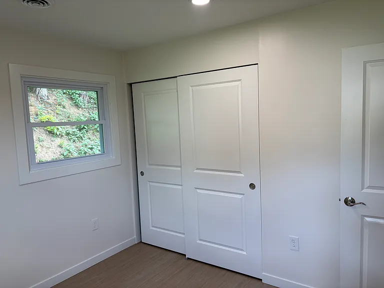 945 N Moorewood Dr — Photo 7