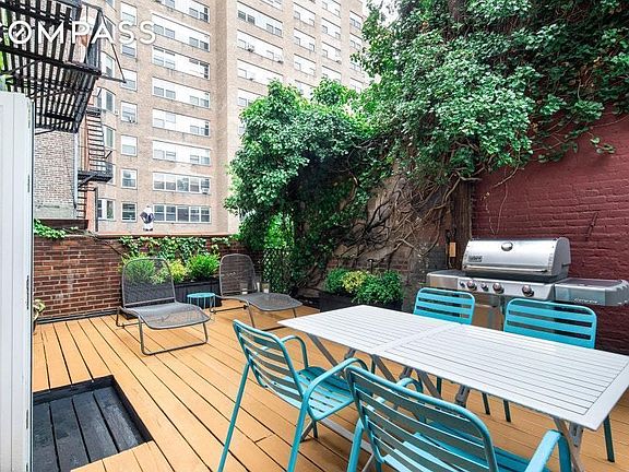 3rd image of 182 9th Ave APT 2