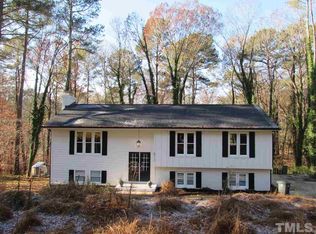 8717 Lakewood Dr, Raleigh, NC 27613