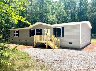 1616 Crumps Bridge Rd, Martin, GA 30557