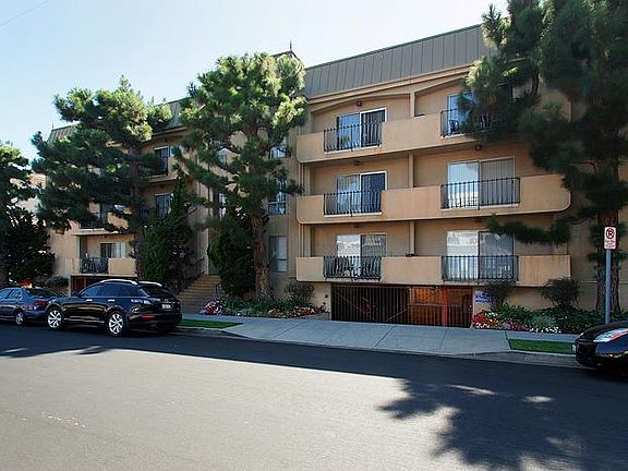 2nd image of 1711 Corinth Ave APT 202