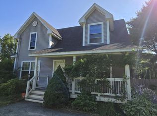 71 Grove St, Lewiston, ME 04240