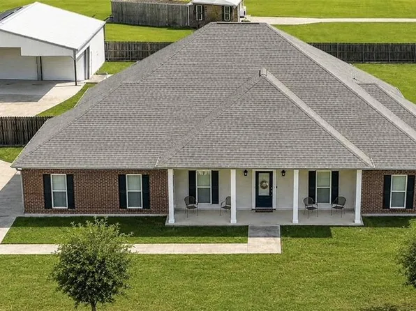 304 Buckeye Ridge Loop, Deville, LA 71328