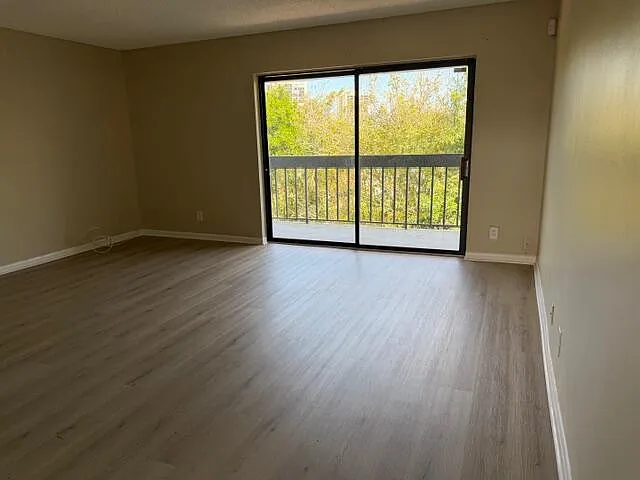 1720 N Congress Ave #406 — Photo 18