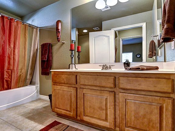 3rd image of 9821 Crescent Lodge Ct