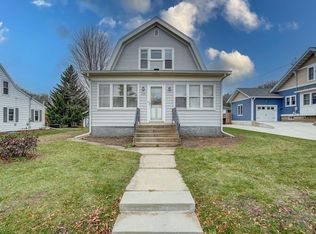 420 S Main St, Deforest, WI 53532