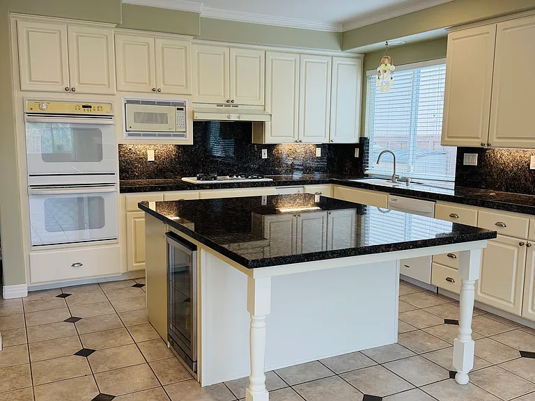 3604 Terrace Pl — Photo 9