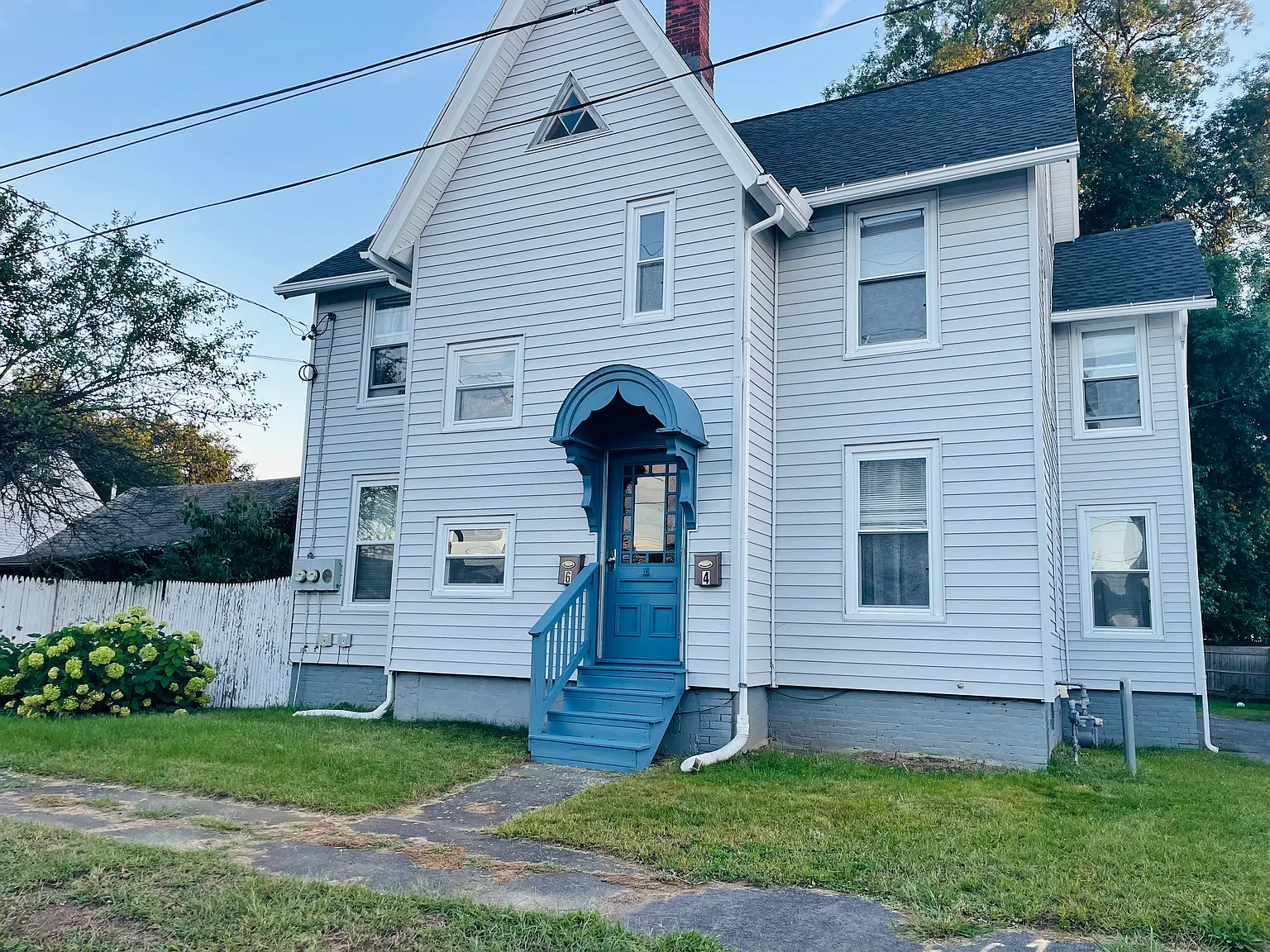 3 bed, 1400 sqft, $2,150 — Photo 1