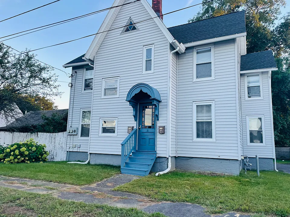 4-6 Dwight St
