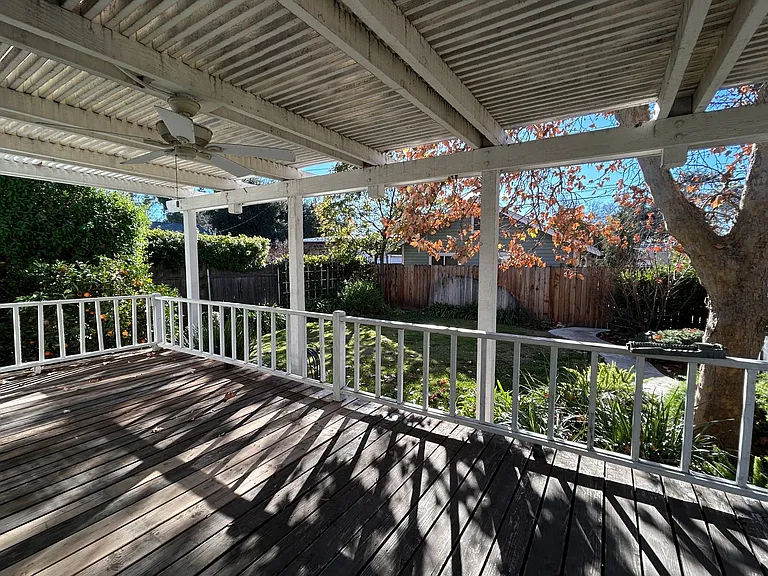 14 Grant St — Photo 19