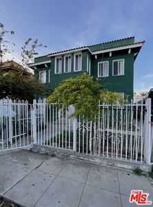 1969 W 23rd St, Los Angeles, CA, 90018