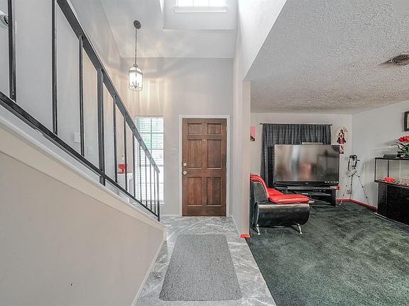 3rd image of 7322 Blanco Pines Dr