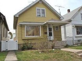 3019 S 15th St, Milwaukee, WI 53215