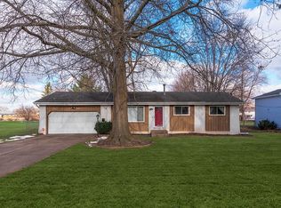 34340 Bainbridge Rd, North Ridgeville, OH 44039