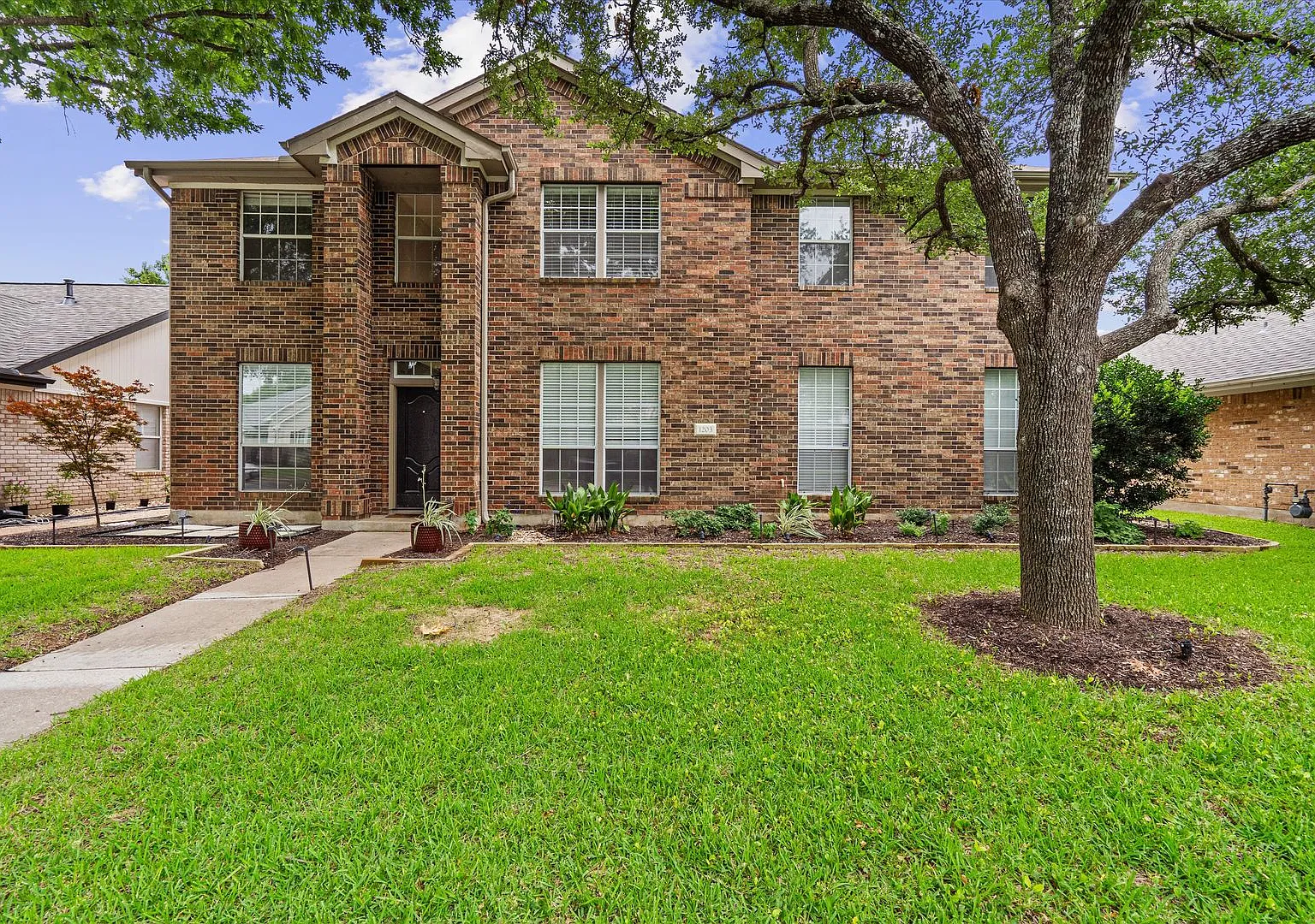 Stunning 4-Bedroom Home in Windermer of Pflugerville for Rent — Photo 2