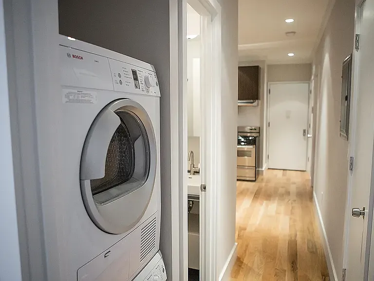 30 Carmine St #2A — Photo 1