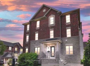 8441 Islington Ave #4, Vaughan, ON L4L 1X3