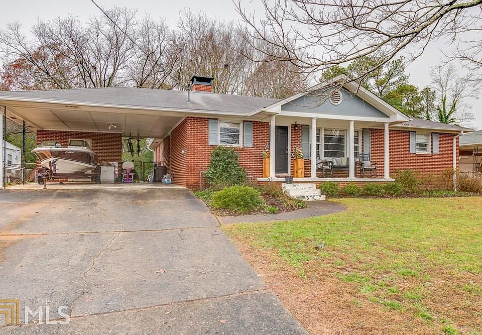 1st image of 444 Alcott Dr SE