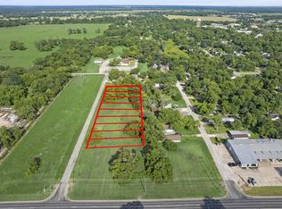 205 W Columbus Dr, Wharton, TX 77488