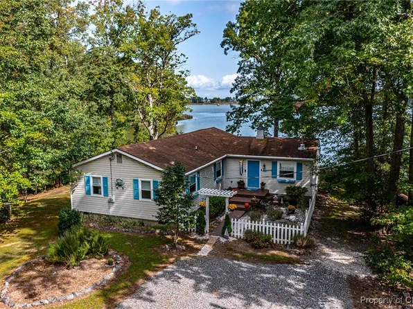 774 Wittstat Ln, Heathsville, VA 22473