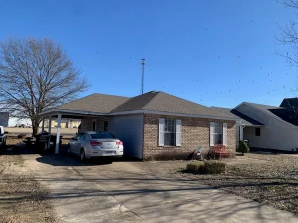 309 Sharon Dr, Trumann, AR 72472
