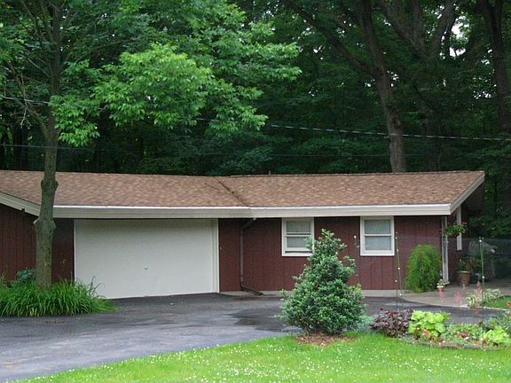 Garage, Apartment, patio