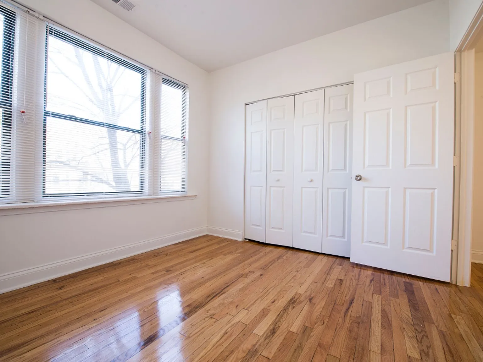 3501 W Adams — Photo 3