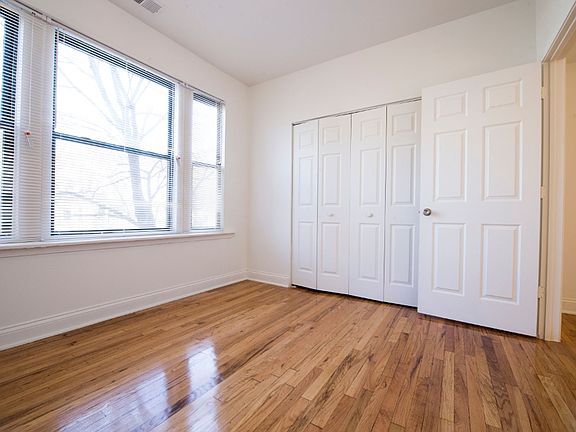 3rd image of 3501 W Adams St #2B