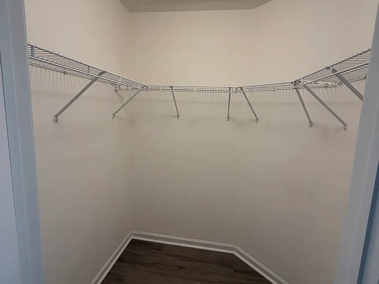 604 Knollwood Ct #604 — Photo 30