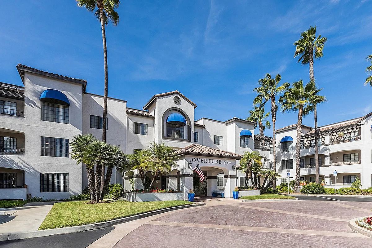 Overture San Marcos 55+ Apartment Homes — Photo 3