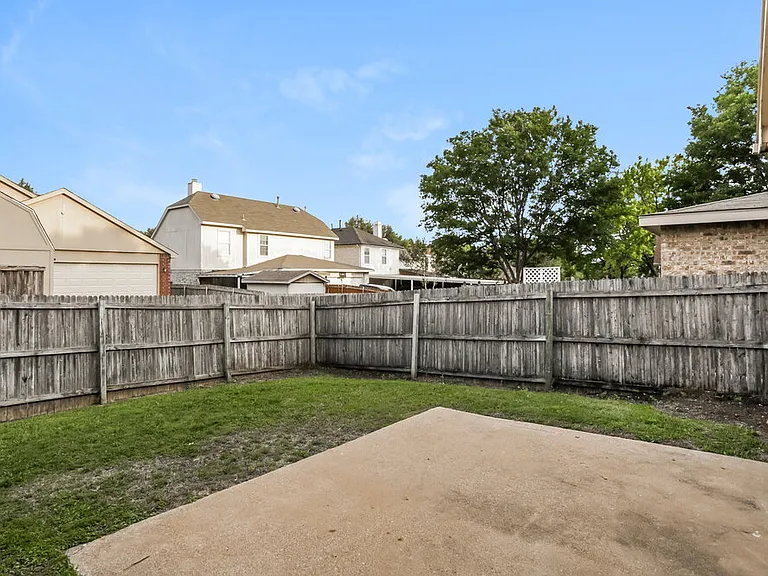 4326 Walsh Ln — Photo 15