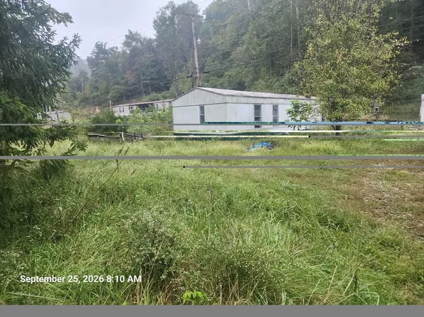 871 State Highway 581, Paintsville, KY 41240