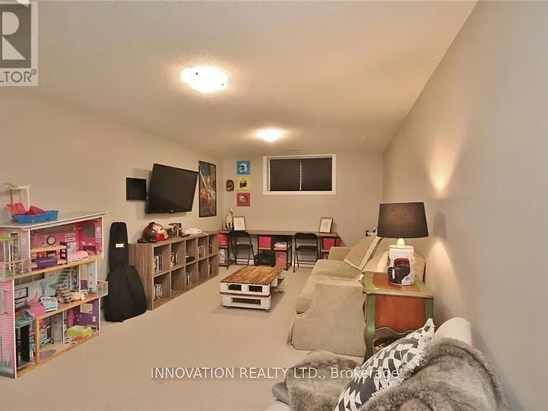 527 Rioja St — Photo 28