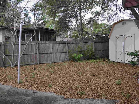 2nd image of 6515 Barkwood Dr