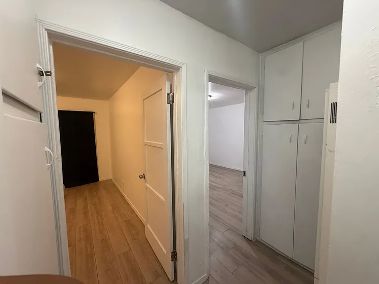 537 W Colden Ave — Photo 4