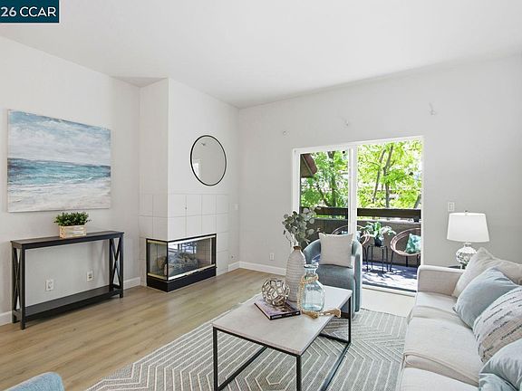 2nd image of 295 Tradewinds Dr APT 202