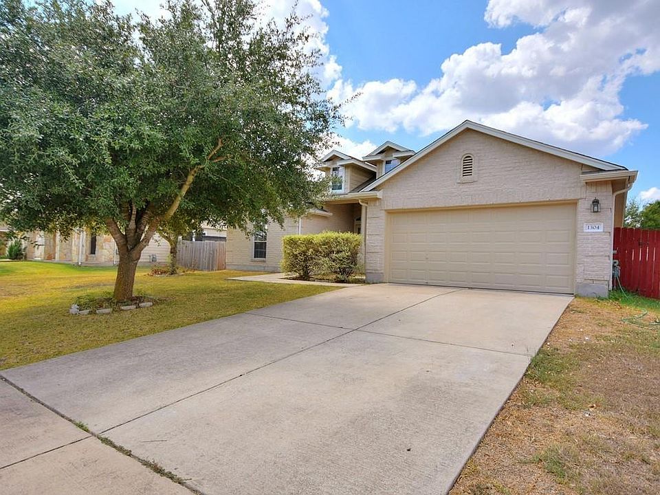 1st image of 1304 Samson Dr