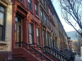 252 W 132nd St, New York, NY 10027