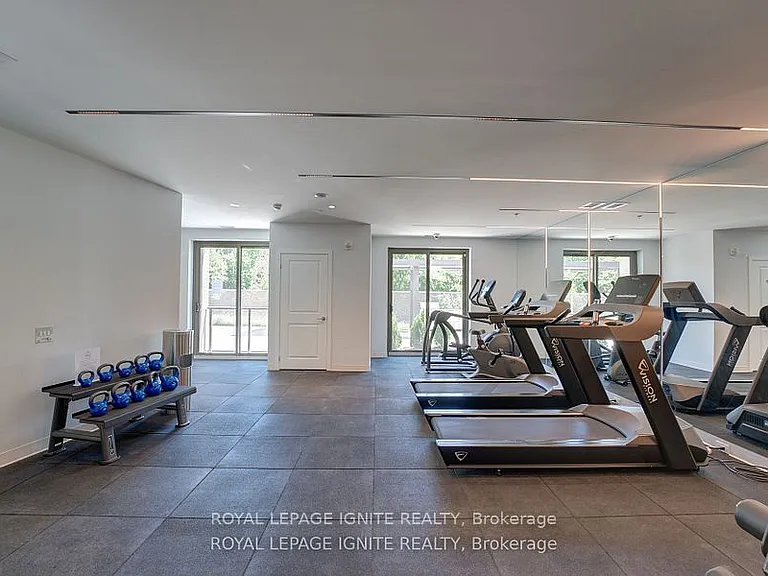 385 Arctic Red Dr #327 — Photo 5
