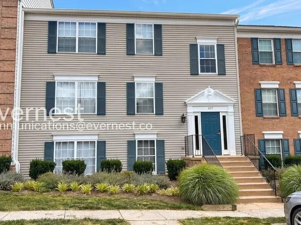 107 Prosperity Ave SE, Leesburg, VA 20175
