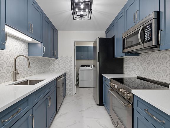 2nd image of 56260 Troon Dr N