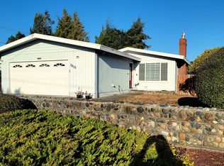 2655 Oak St, North Bend, OR