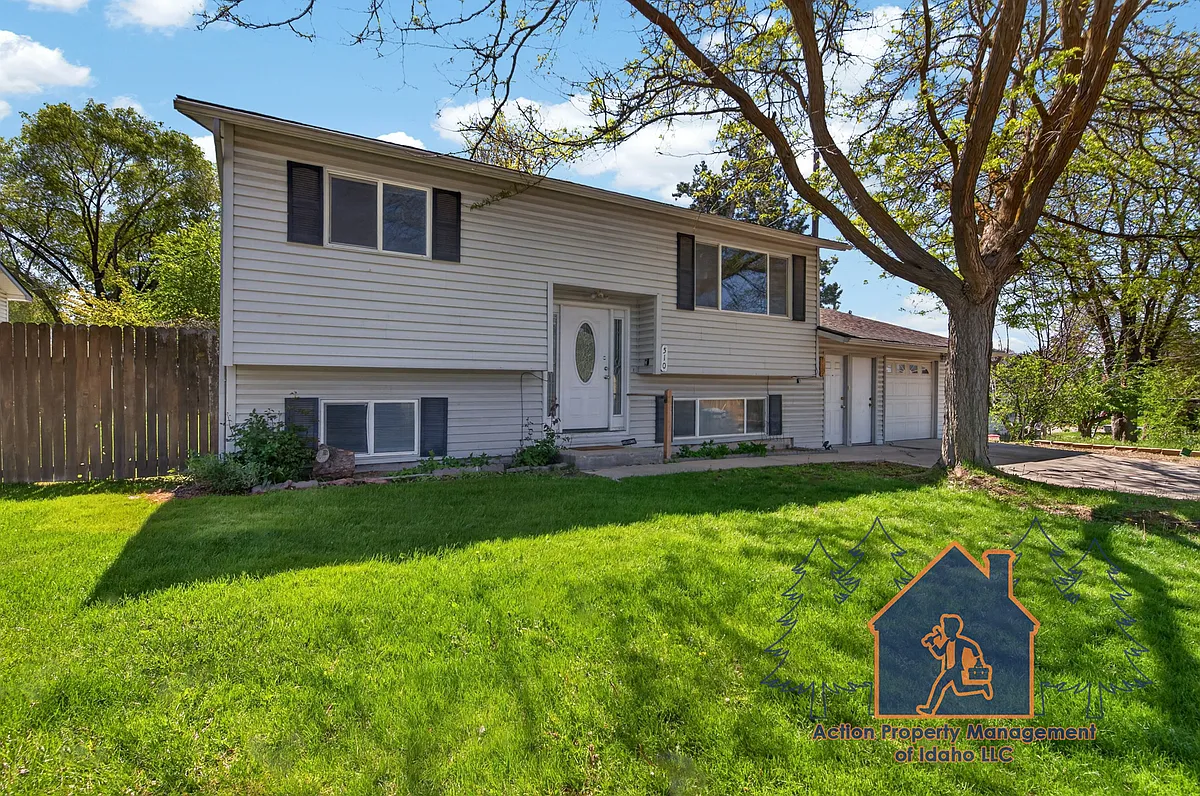 Photo 2 of 29 - 510 Elmwood Dr - Nampa, ID Building Photo - 510 Elmwood Dr