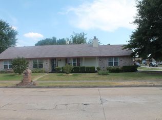 13706 E 33rd Pl, Tulsa, OK 74134