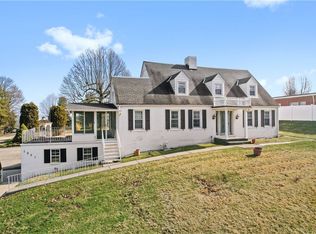 1271 Country Club Rd, Monongahela, PA 15063