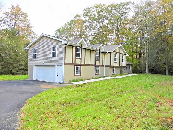 3rd image of 110 Phaeton Ln