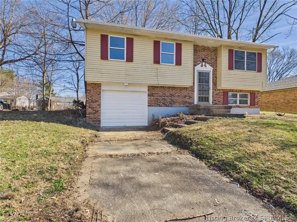 211 Webster Blvd, Jeffersonville, IN 47130